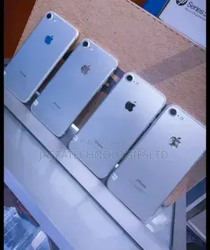 iPhone 7 Plus (32GB)